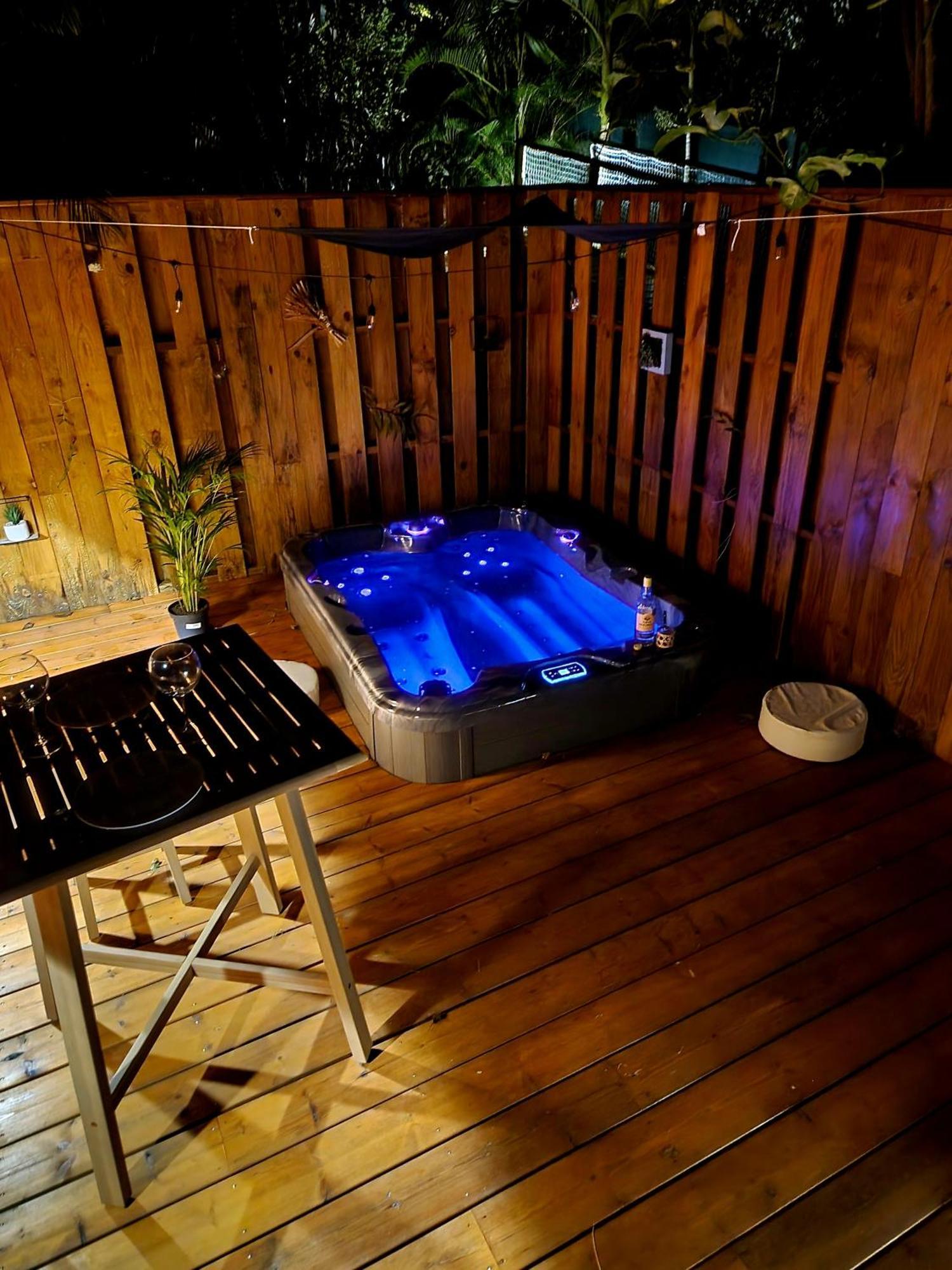 Pura Vida Lodge Cabane Perchee サント・ローズ 部屋 写真